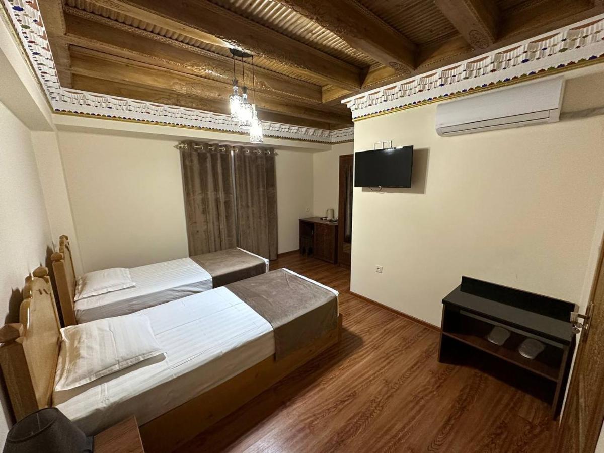 Antique Hotel Imran Бухара Екстериор снимка