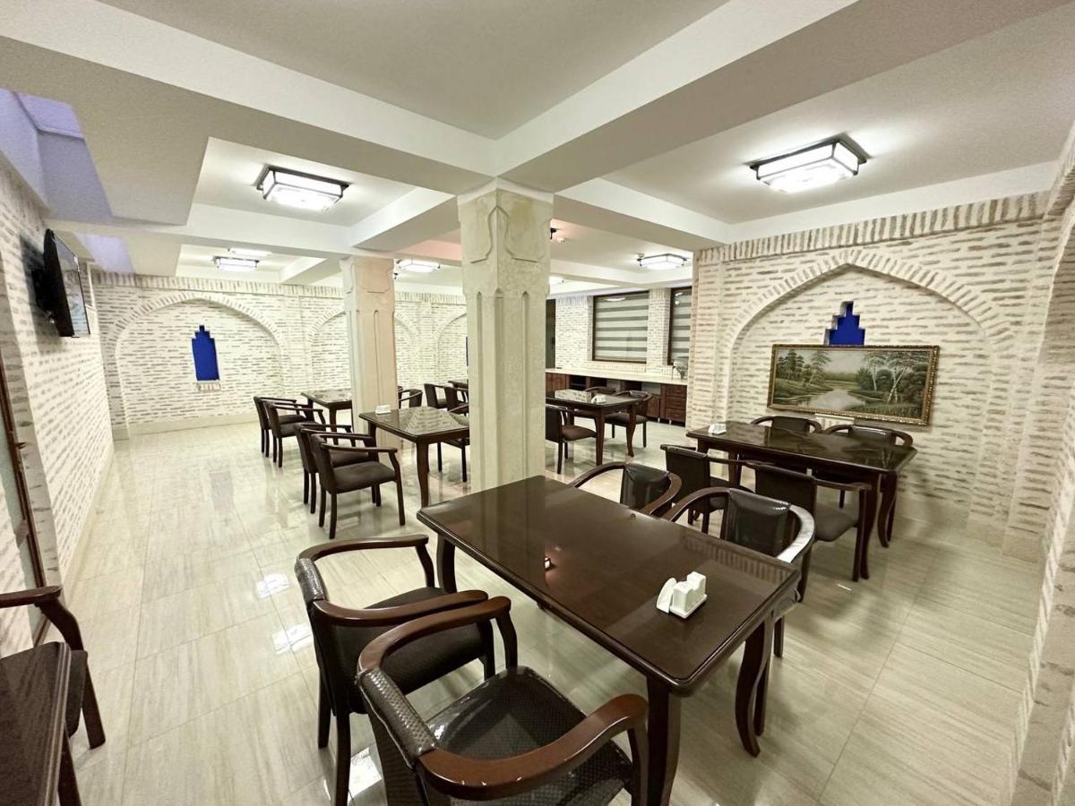 Antique Hotel Imran Бухара Екстериор снимка