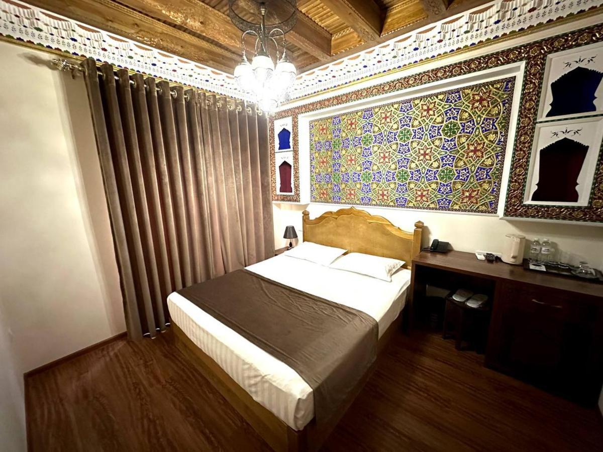 Antique Hotel Imran Бухара Екстериор снимка