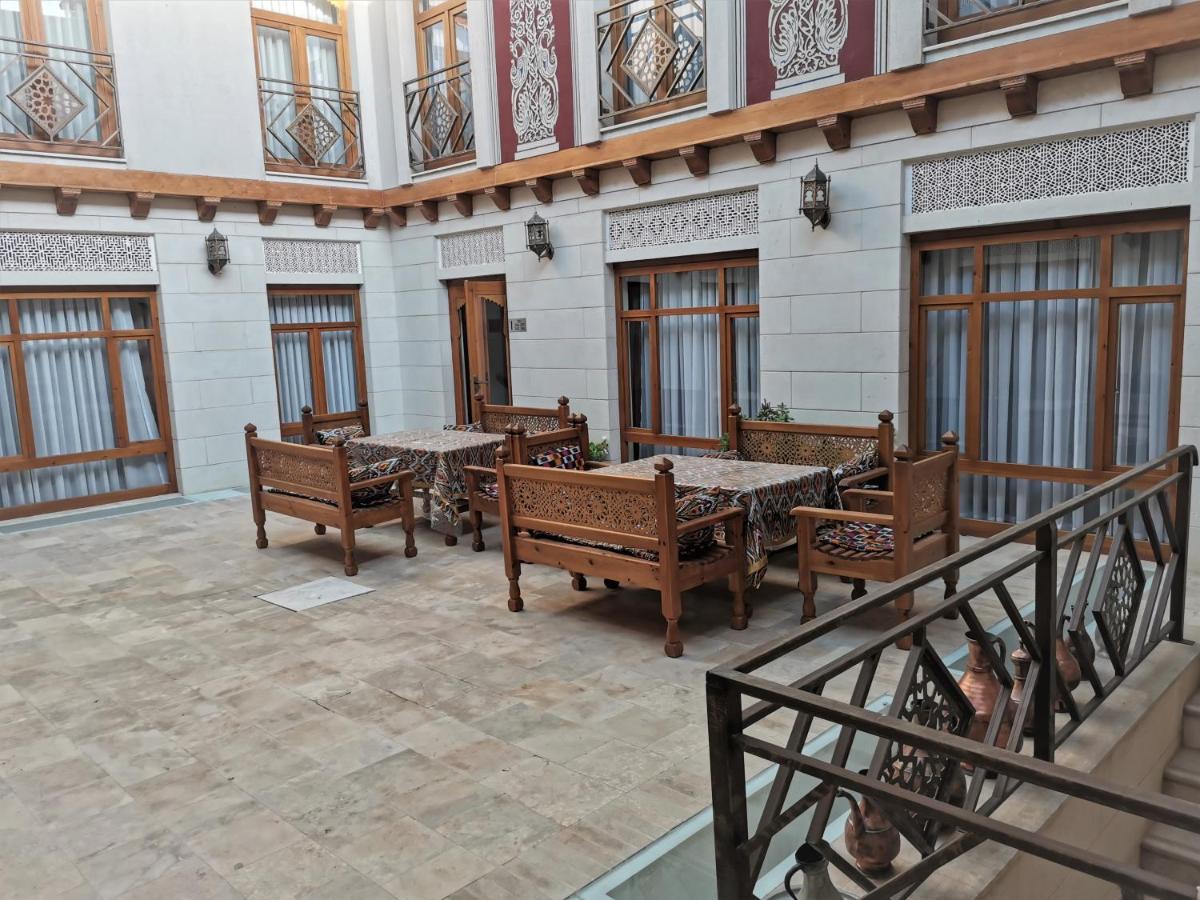 Antique Hotel Imran Бухара Екстериор снимка