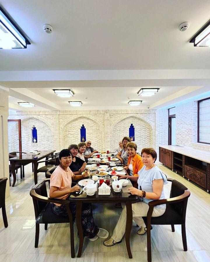 Antique Hotel Imran Бухара Екстериор снимка
