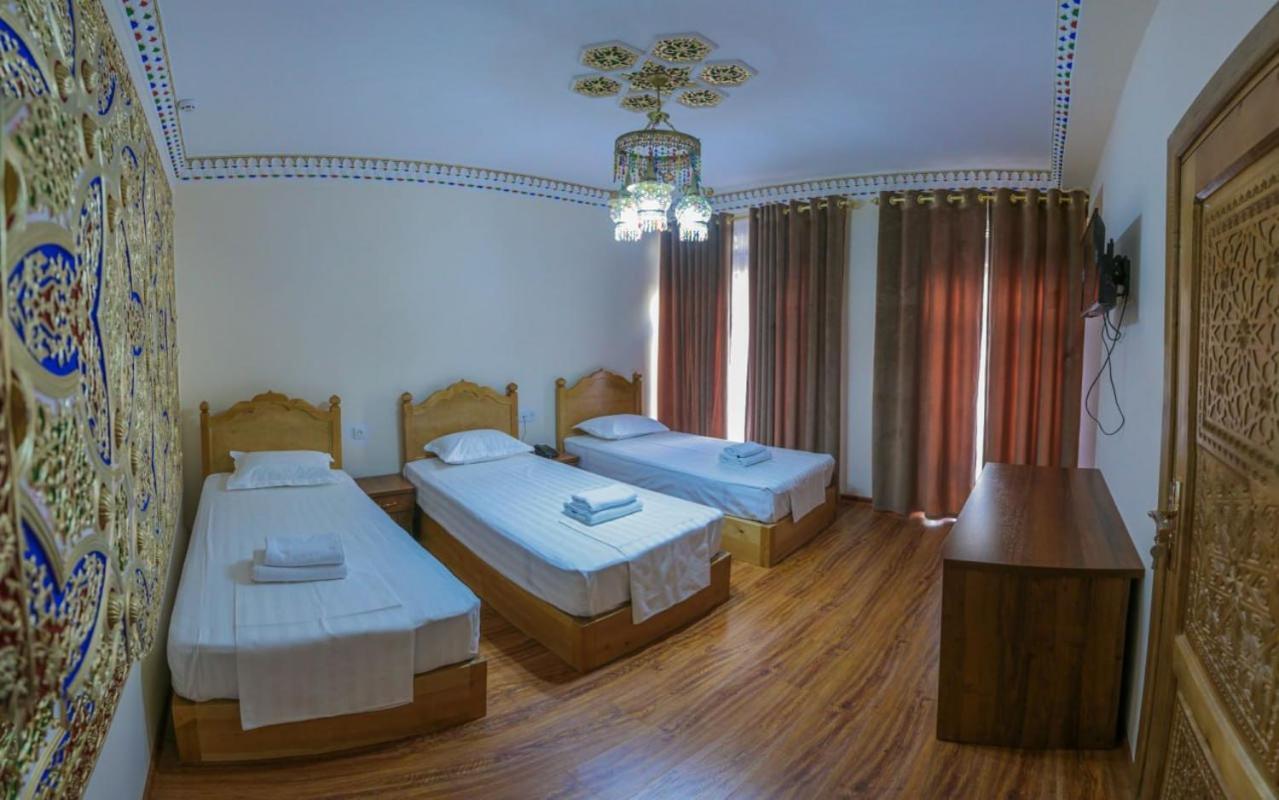 Antique Hotel Imran Бухара Екстериор снимка
