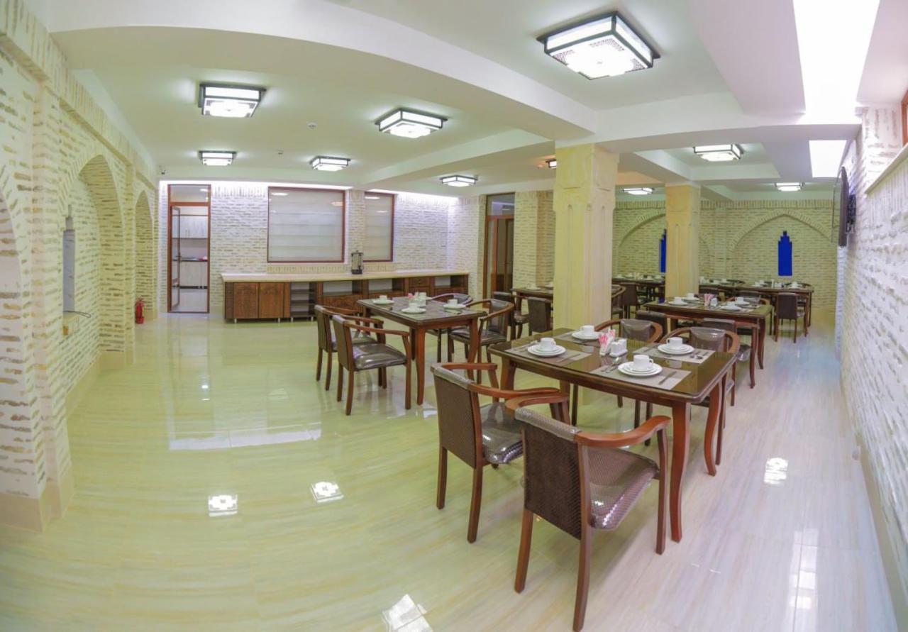 Antique Hotel Imran Бухара Екстериор снимка