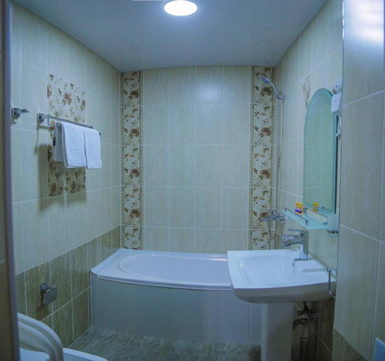 Antique Hotel Imran Бухара Екстериор снимка
