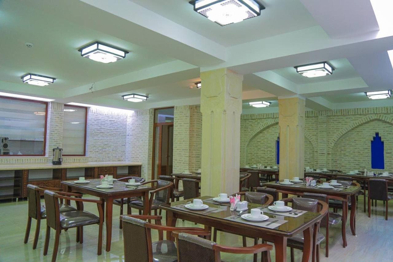 Antique Hotel Imran Бухара Екстериор снимка